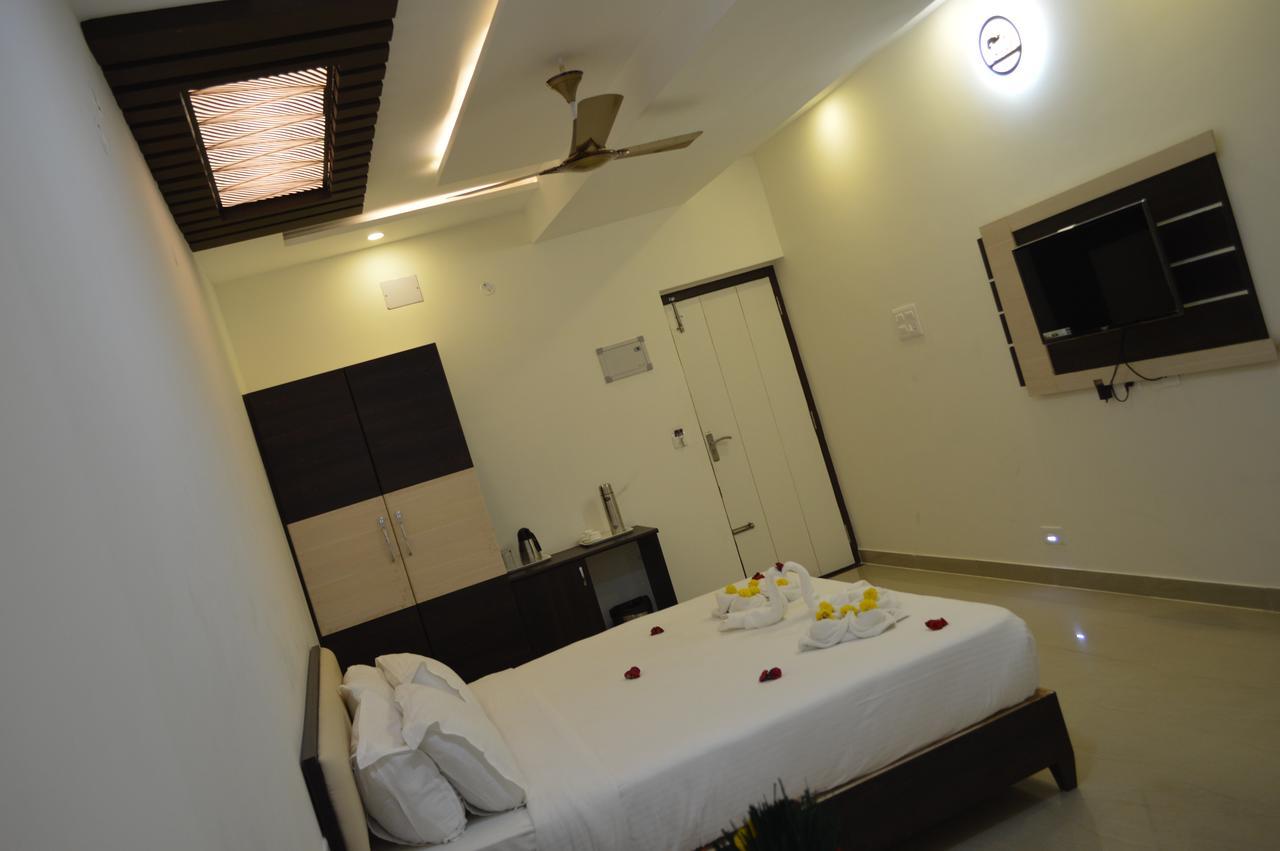 Hotel Ambai Grand Ambāsamudram エクステリア 写真