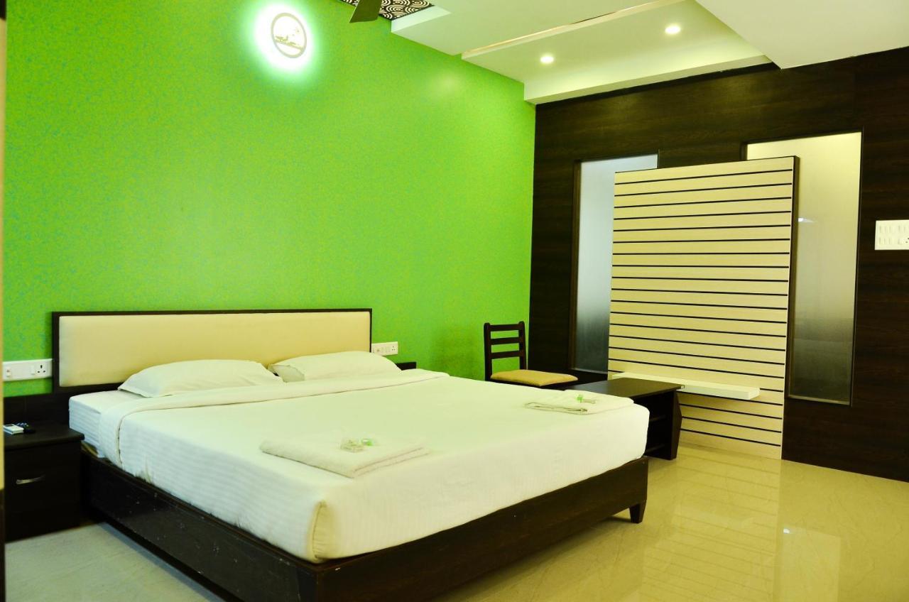 Hotel Ambai Grand Ambāsamudram エクステリア 写真